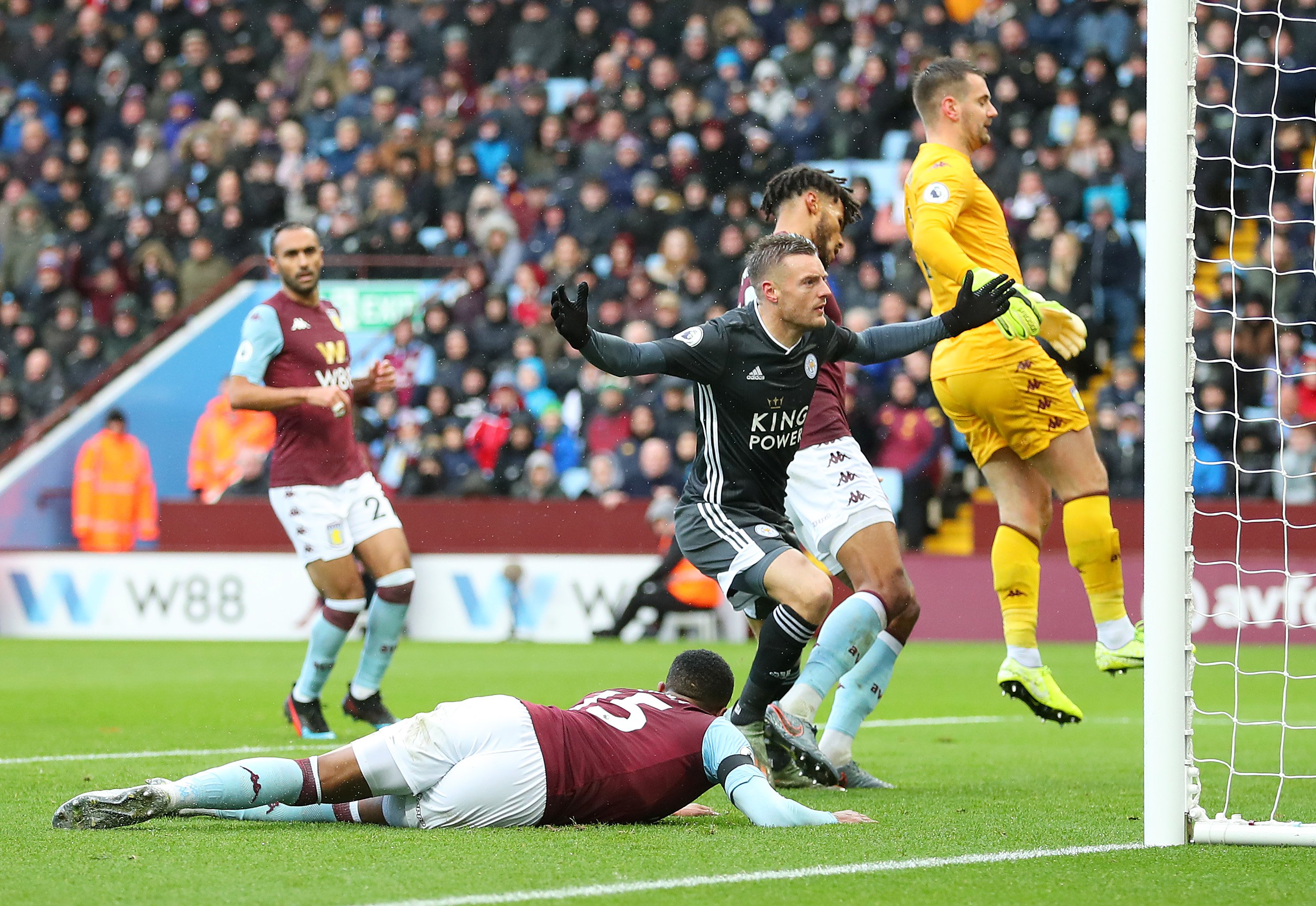 在梅西回归 在梅西回归